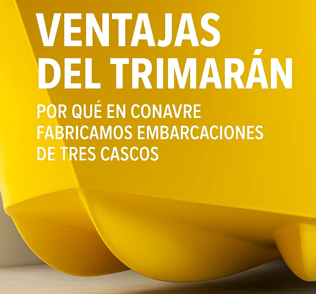 Casco tipo trimaran